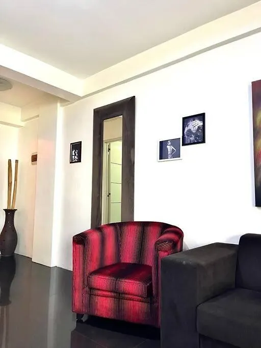 Kandi Luxury 1Br, Housekeeping & Netflix! Angeles 0*,  Philippines