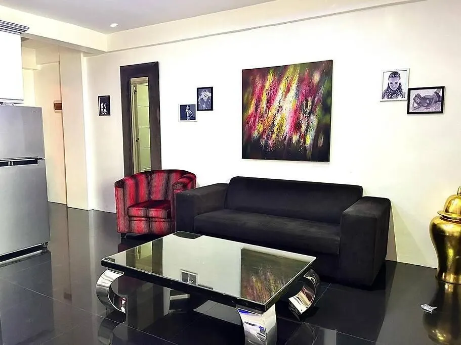 Kandi Luxury 1Br, Housekeeping & Netflix! Angeles