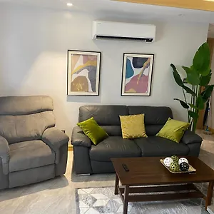 Walking Street Beautiful 1 King Bedroom Angeles