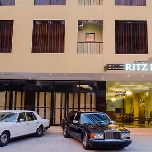 Hotell Ritz, Angeles